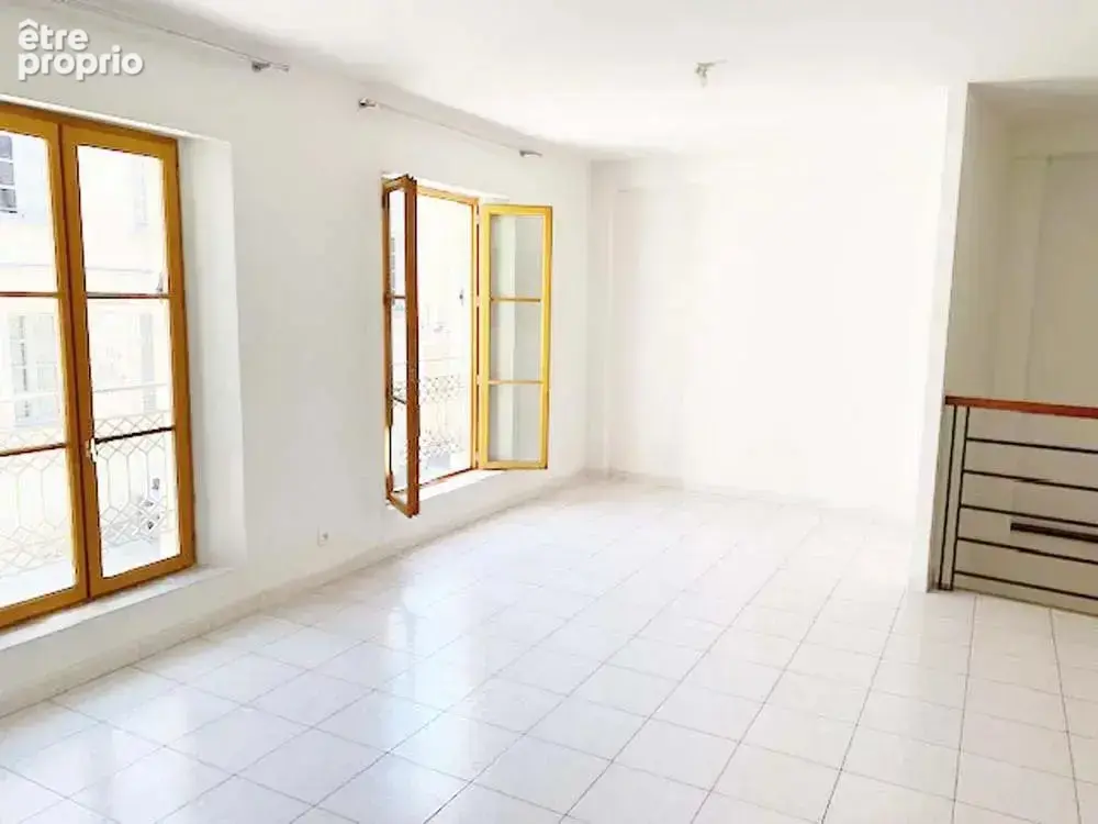 Avignon Intra-Muros, proche des Carmes. Appartement P3 (77 m²) avec PARKING - photo 4