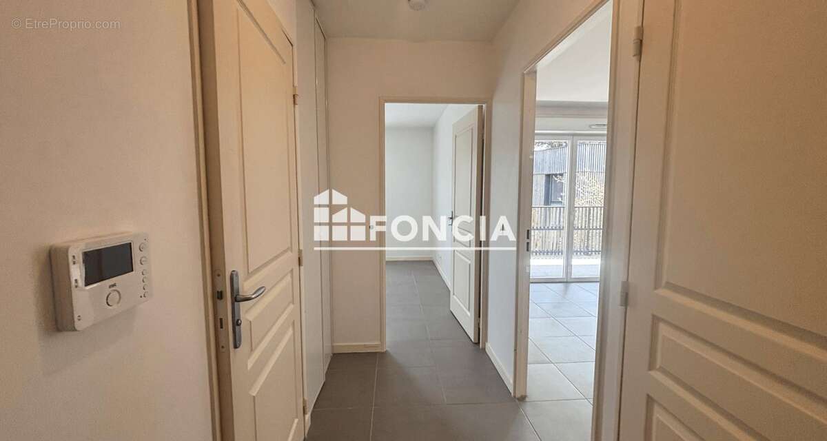 T2 loggia parking - LES EYQUEMS - photo 6