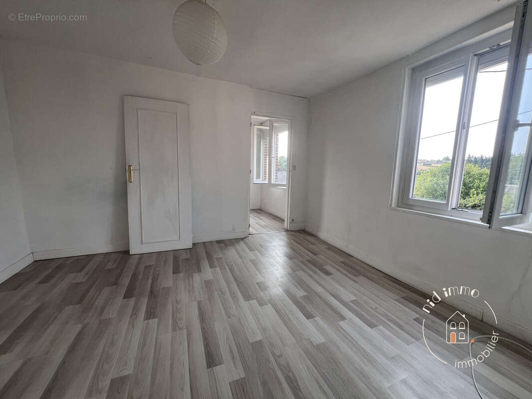 Maison 54 m² à Orbec  - photo 6