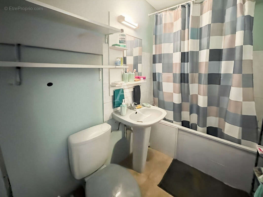 Appartement à SAINTE-GENEVIEVE-DES-BOIS