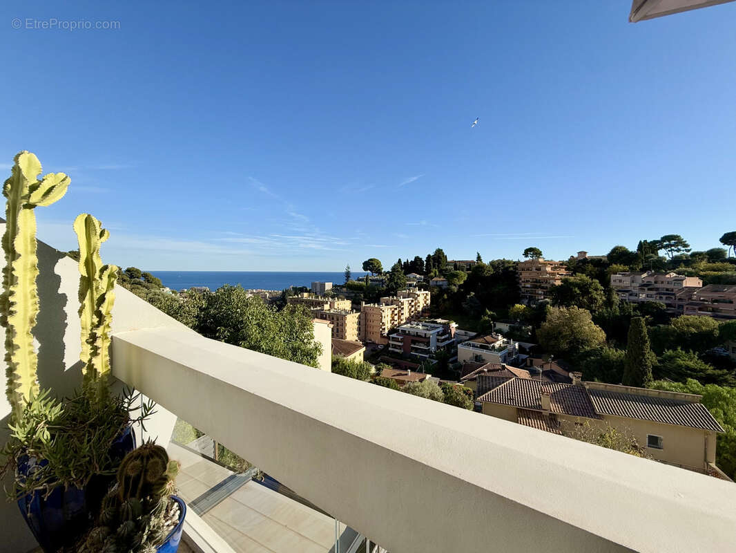 Appartement à ROQUEBRUNE-CAP-MARTIN
