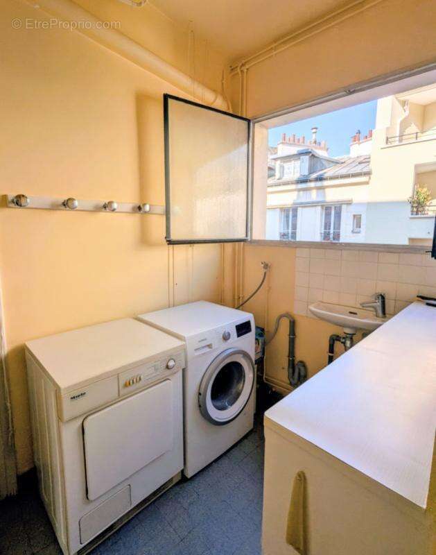 Appartement à PARIS-6E