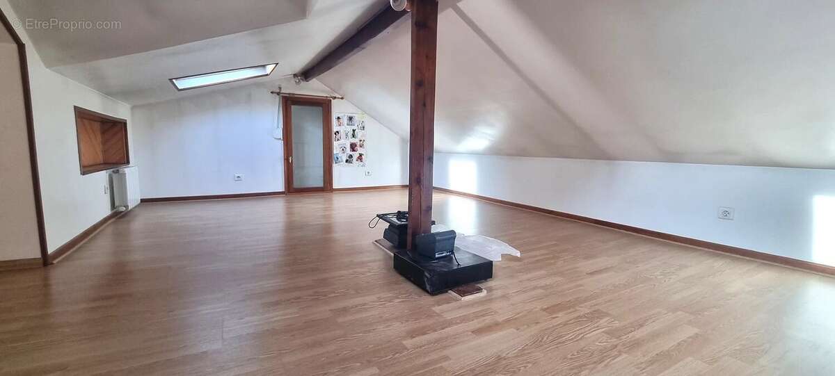 Maison à LIVRY-GARGAN