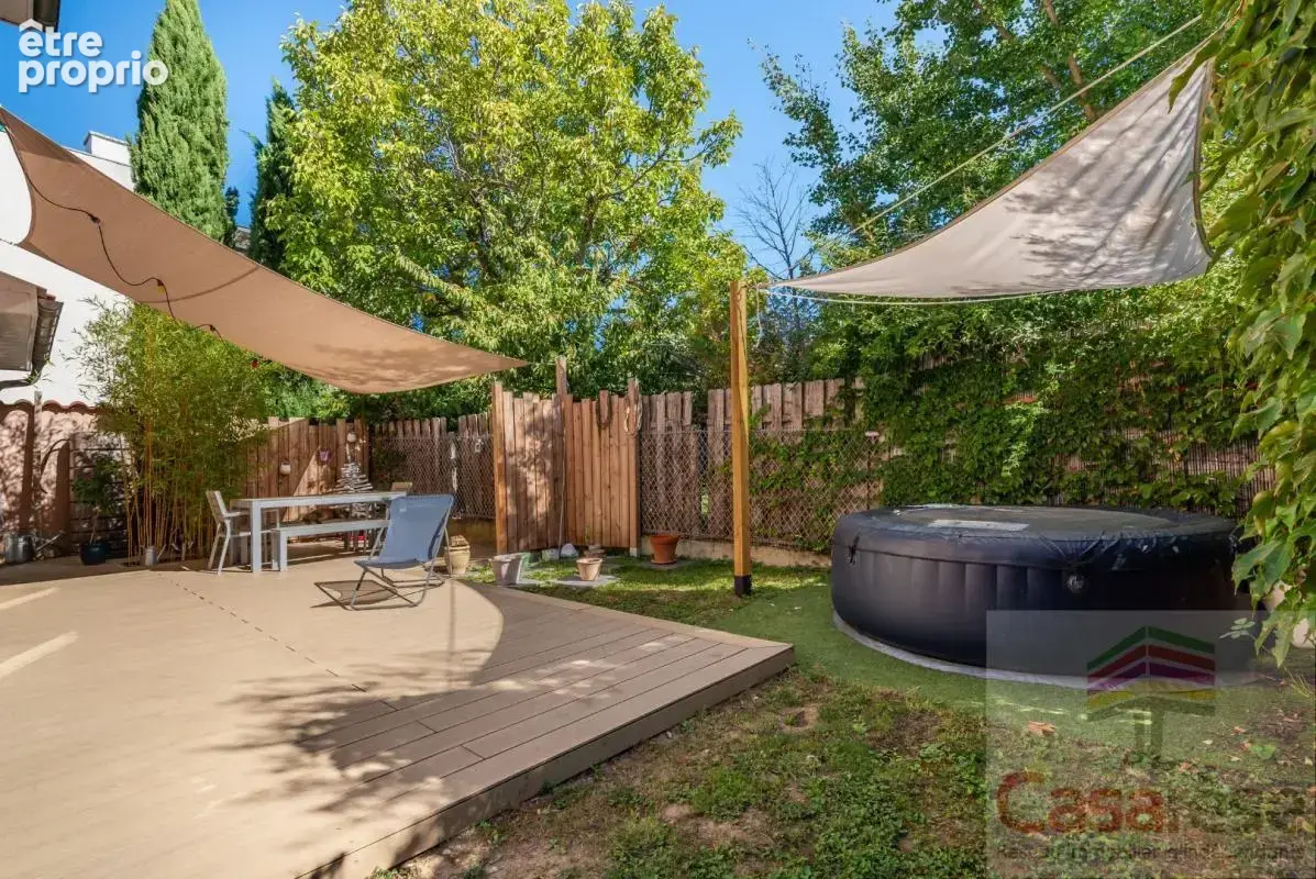 Photo Maison à Communay au prix de 336 000€