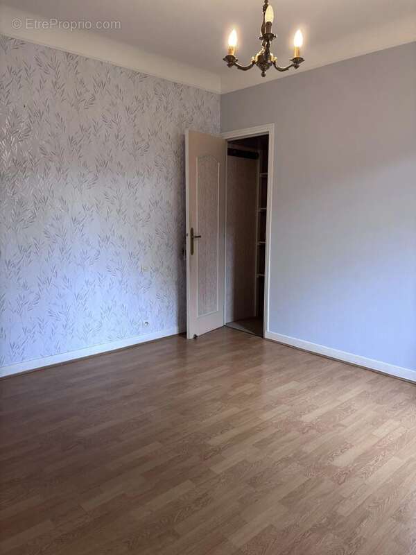 Maison à CINQ-MARS-LA-PILE