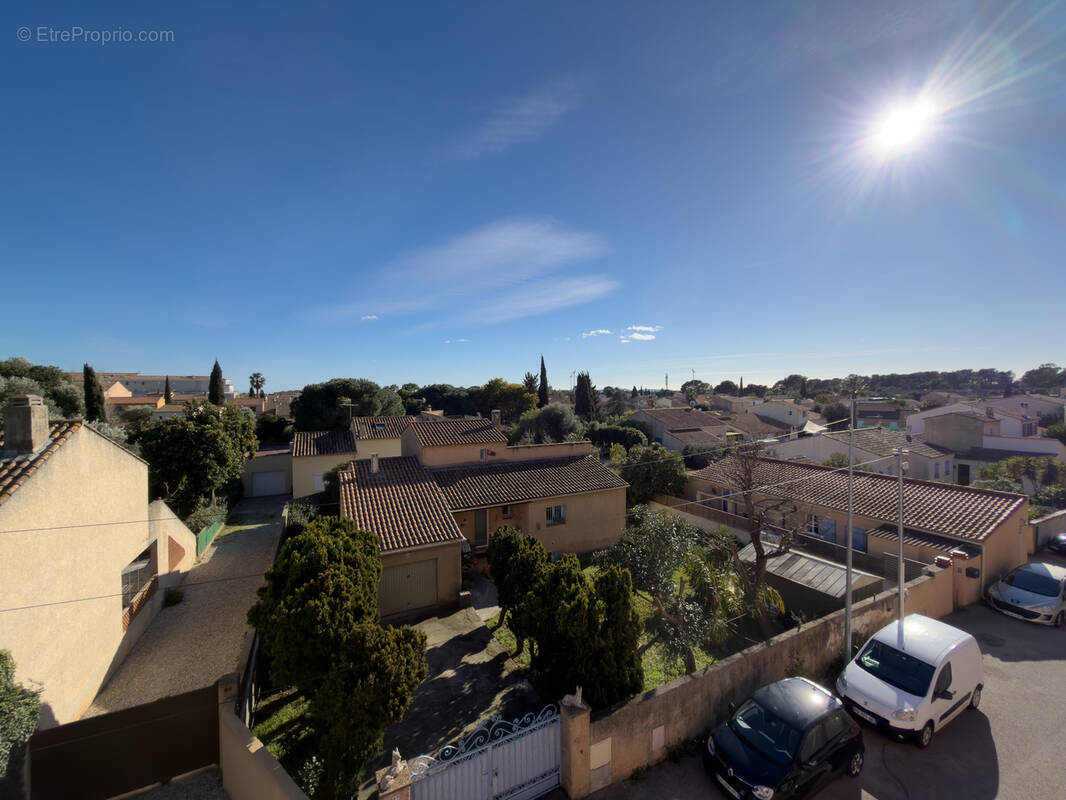 Appartement à LA LONDE-LES-MAURES