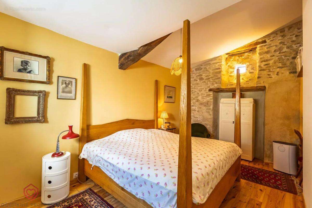 Maison à CUXAC-CABARDES