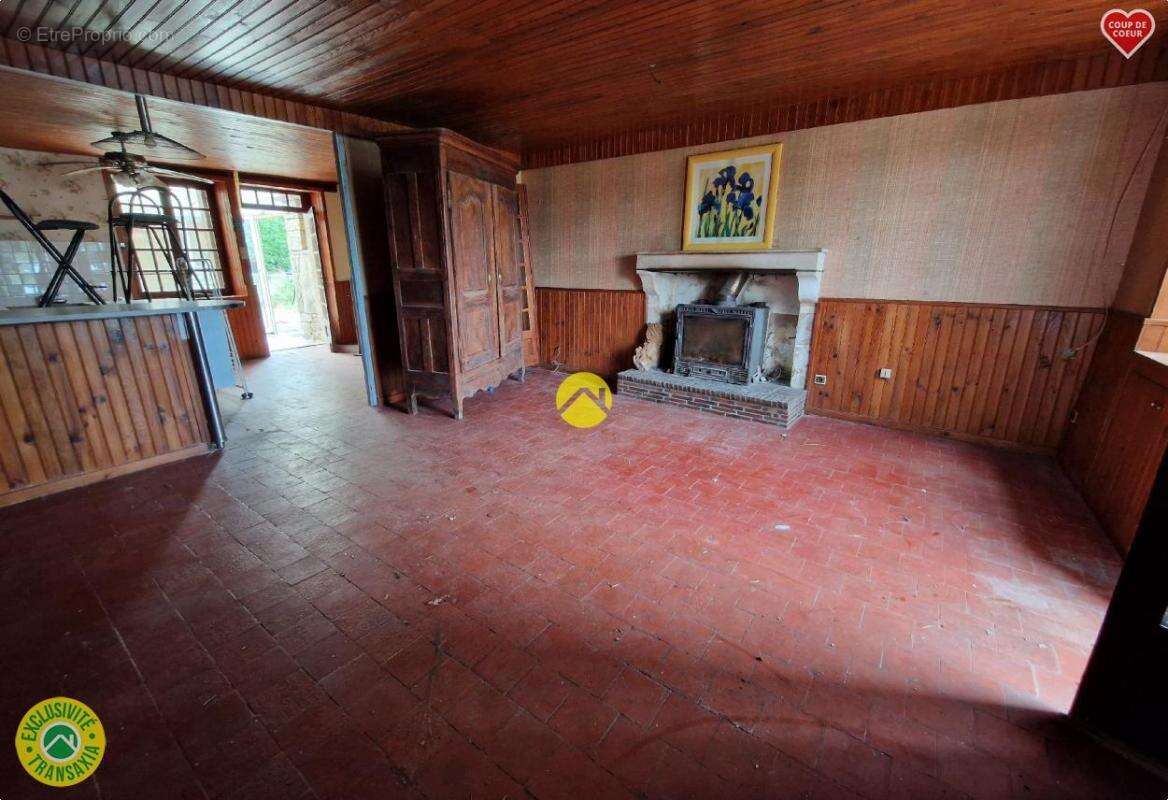 Maison à LA GUERCHE-SUR-L&#039;AUBOIS