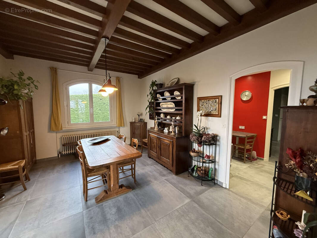 Maison à DAVEZIEUX