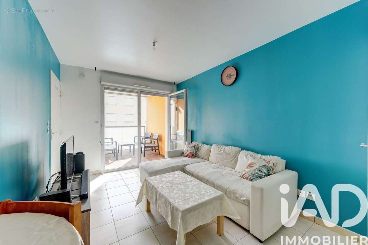 Photo 2 - Appartement à VENISSIEUX