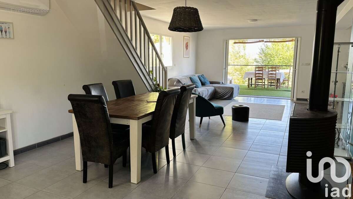 Photo 4 - Maison à SAINT-JULIEN-DE-PEYROLAS