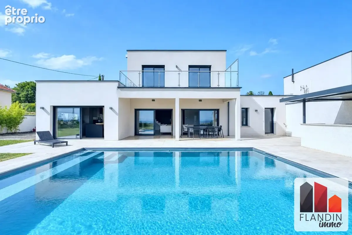 Photo Maison à Taluyers au prix de 845 000€