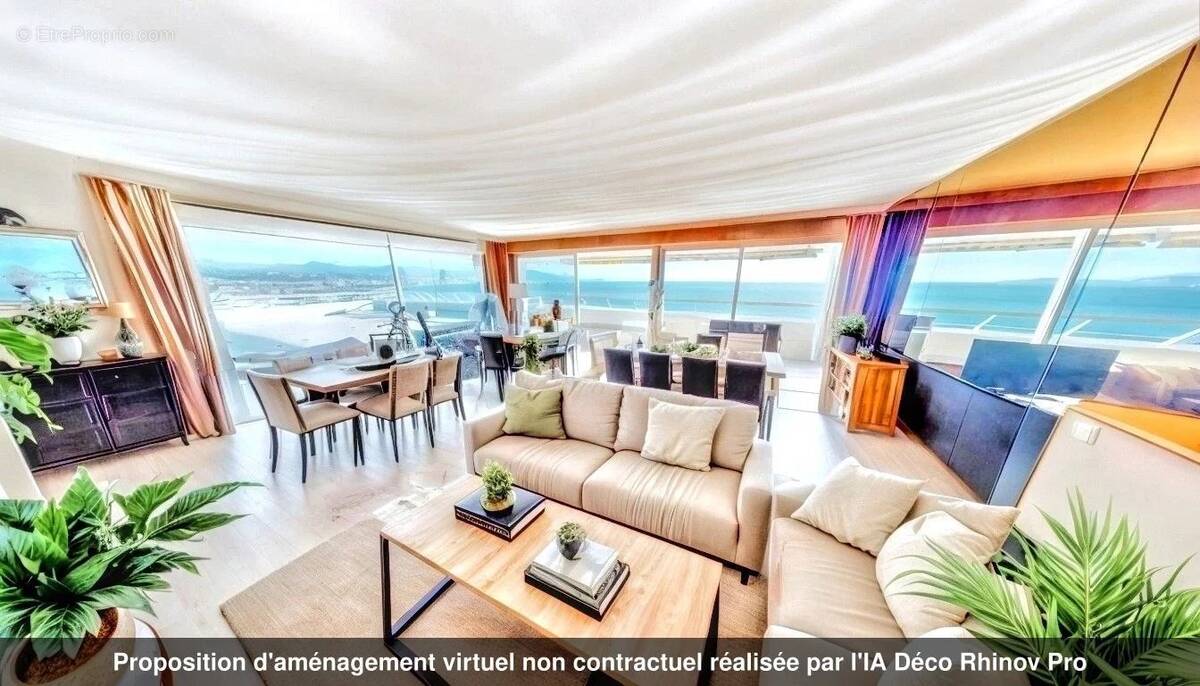 Appartement à VILLENEUVE-LOUBET