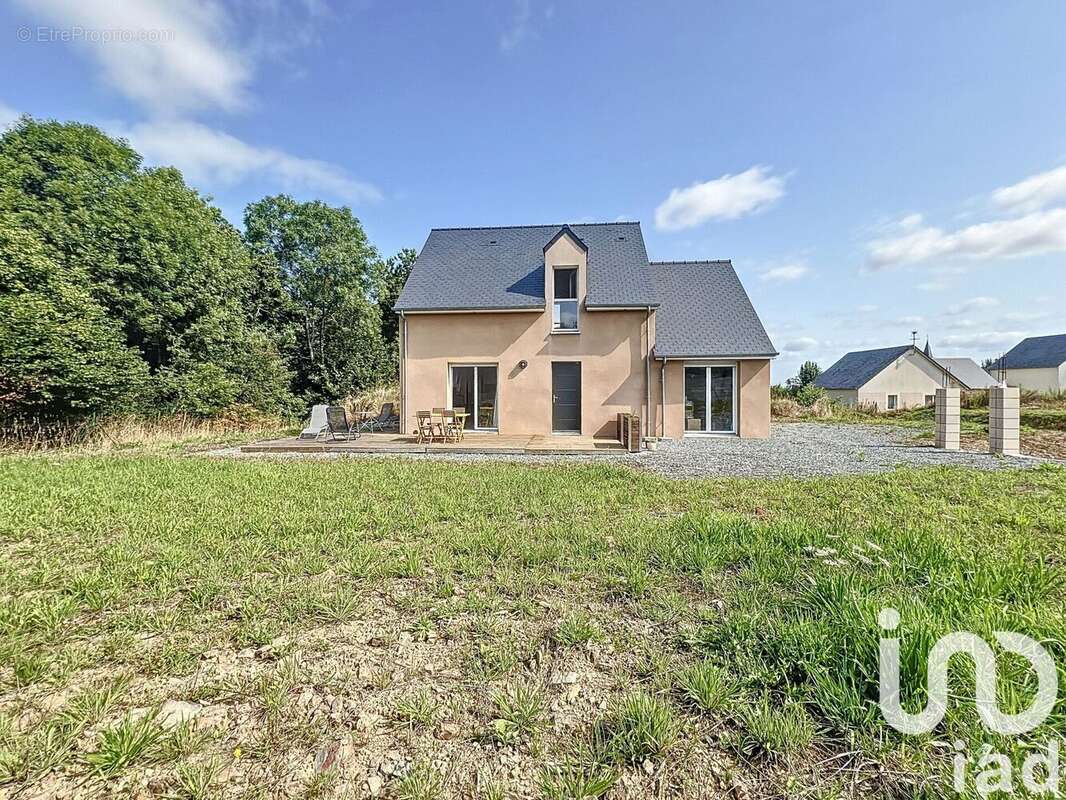 Photo 2 - Maison à SOUGEAL