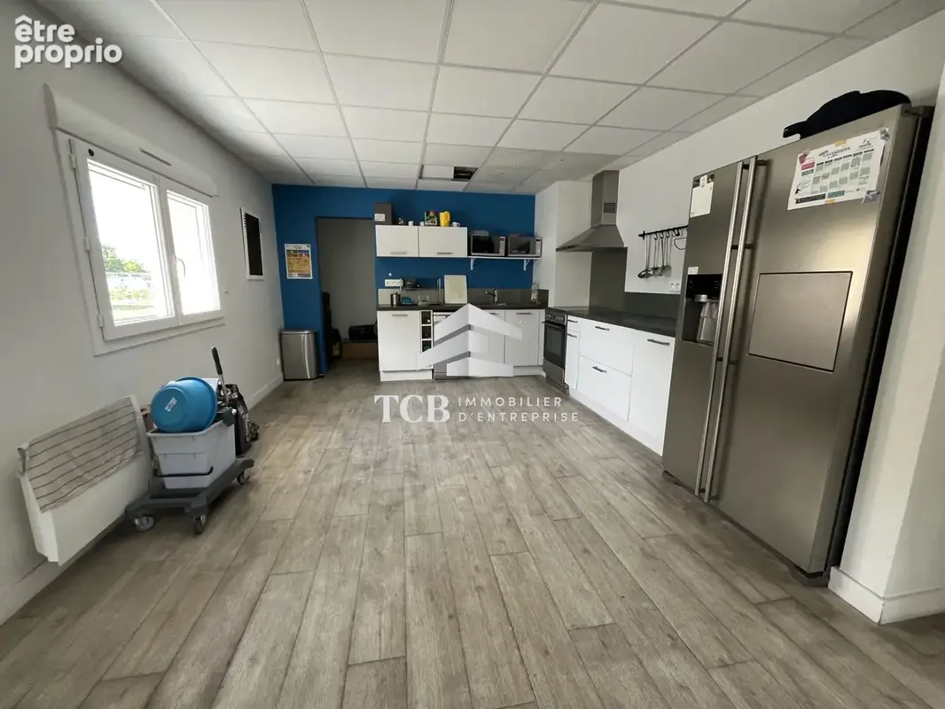 Commerce 2 088 m² à vendre à Treillieres (44119) - photo 9