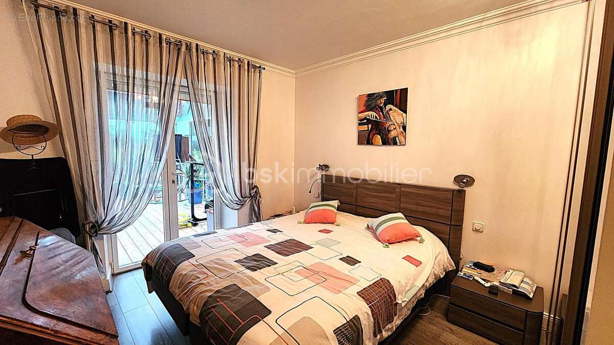 Maison à SOULAIRE-ET-BOURG