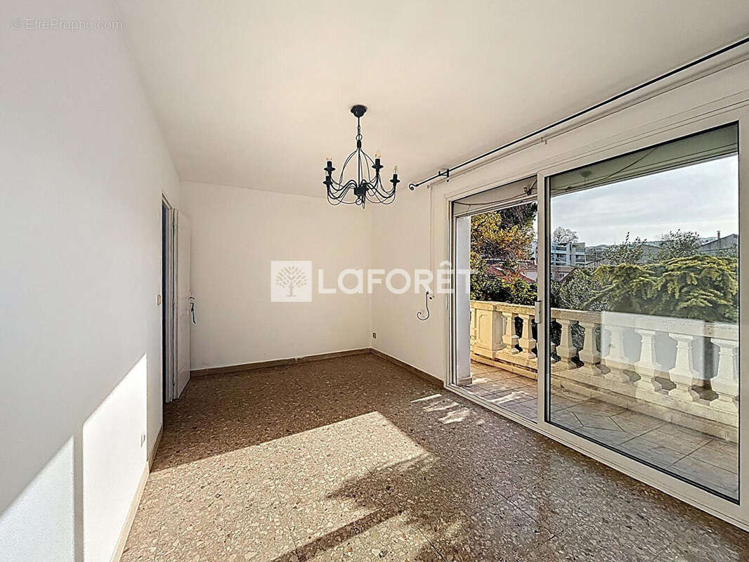 Maison à MARSEILLE-9E