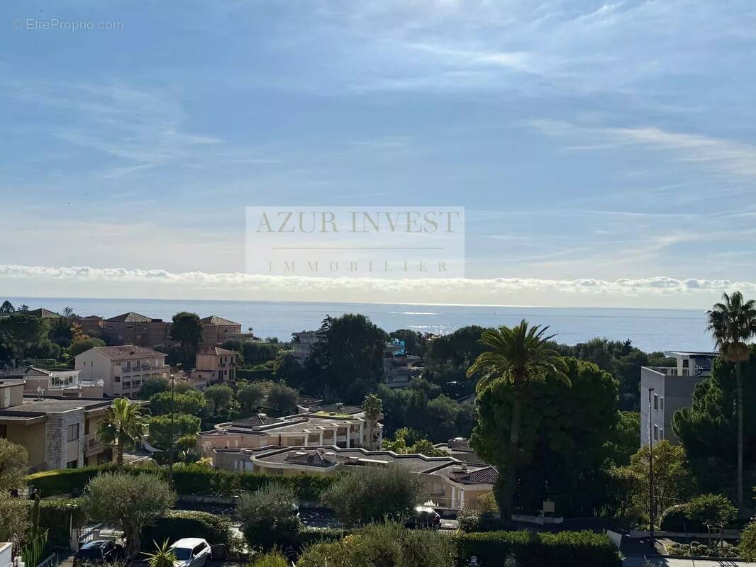 Appartement à ROQUEBRUNE-CAP-MARTIN