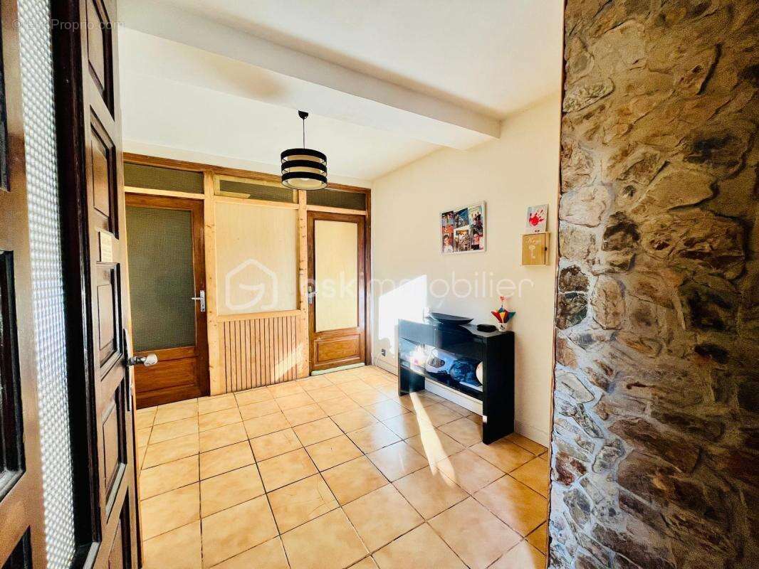 Maison de village R+3 de 106 m² - photo 12