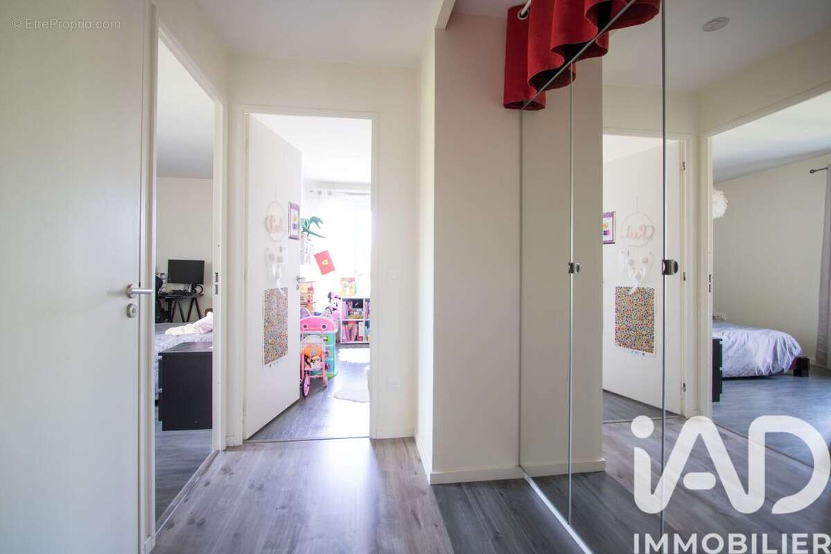 Photo 8 - Appartement à BOIS-D'ARCY