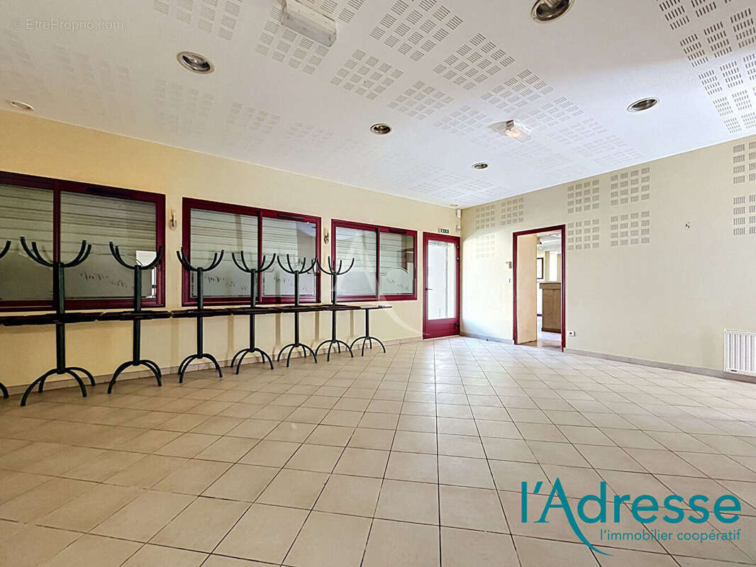 Maison Montjean 183m2 avec terrain - photo 4