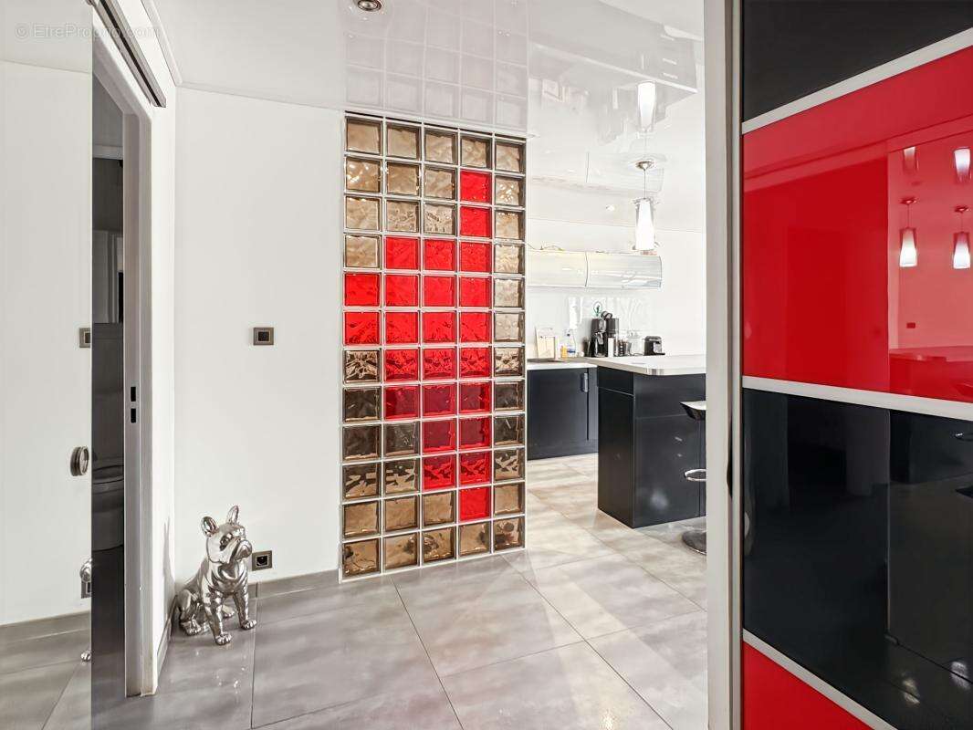 Appartement à MARSEILLE-9E