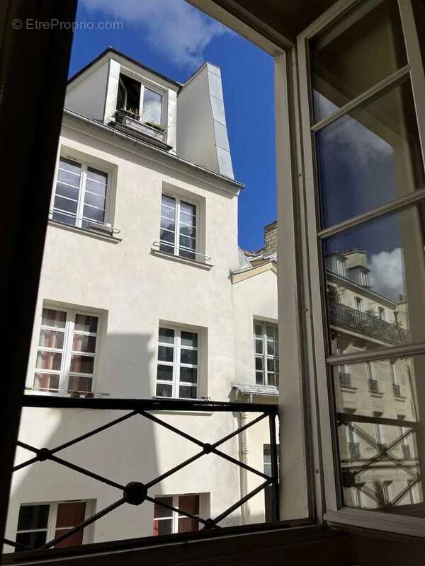 Appartement à PARIS-4E