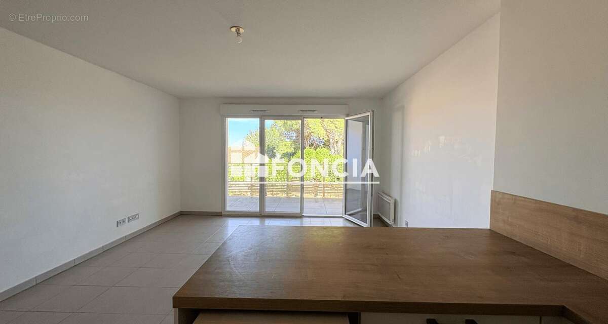 A vendre grand studio lumineux dans residence recente - photo 3