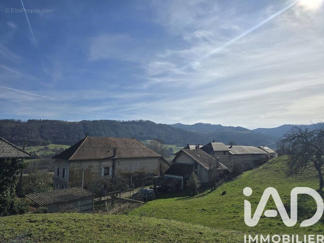 Photo 1 - Terrain à SAINT-GEOIRE-EN-VALDAINE