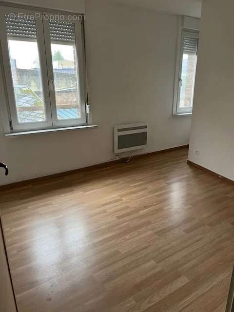 Appartement à CAUDRY