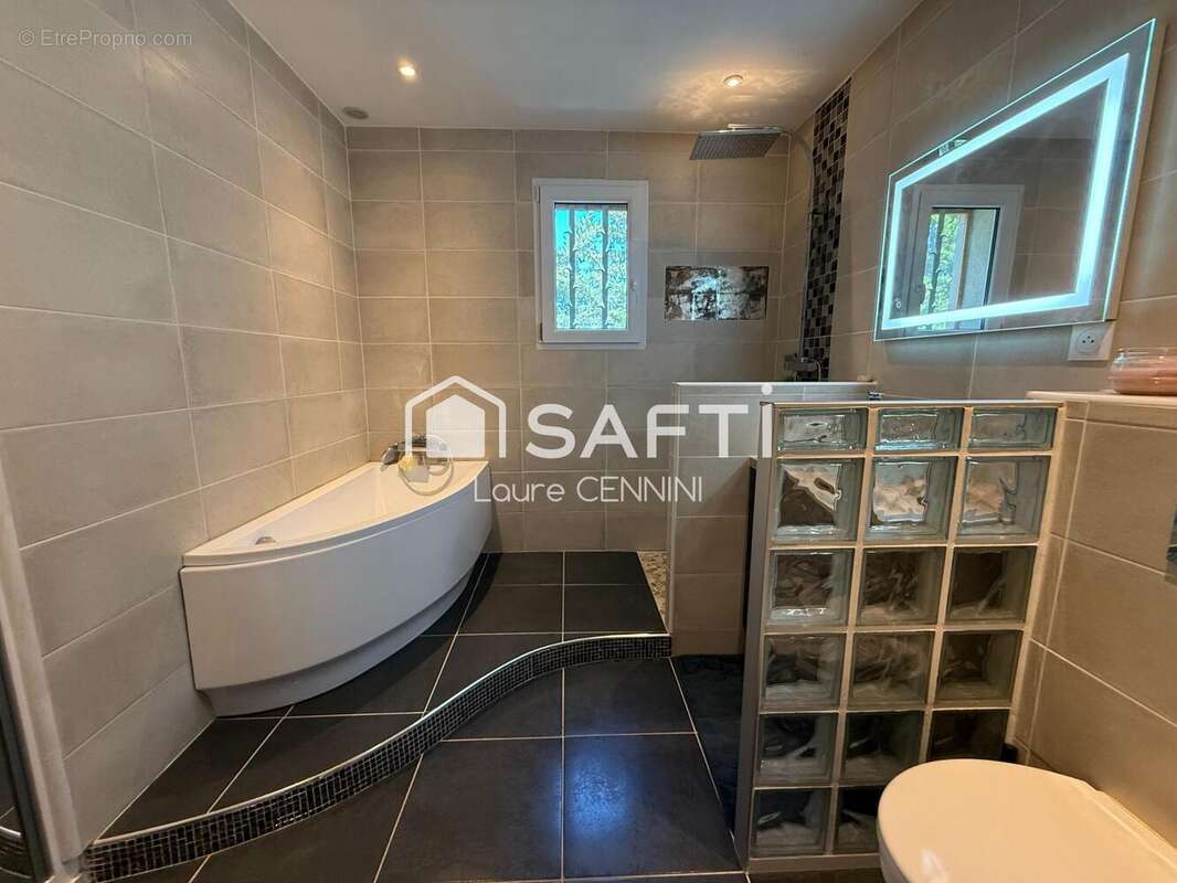 Photo 6 - Maison à VALREAS