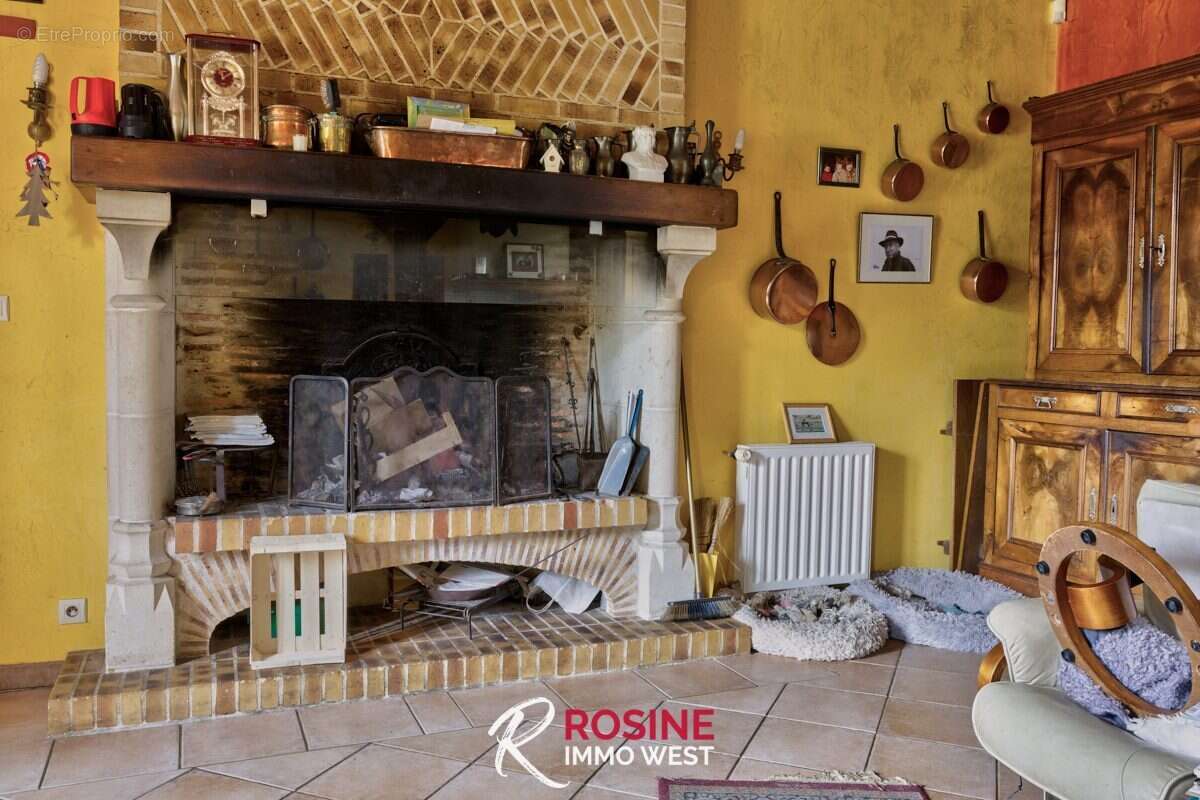 Maison à LOIGNE-SUR-MAYENNE