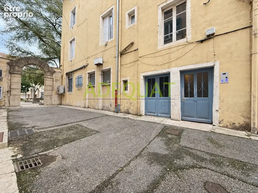 BOURGOIN JALLIEU 'RUE PIETONNE', appartement de type 2 en duplex… - photo 12