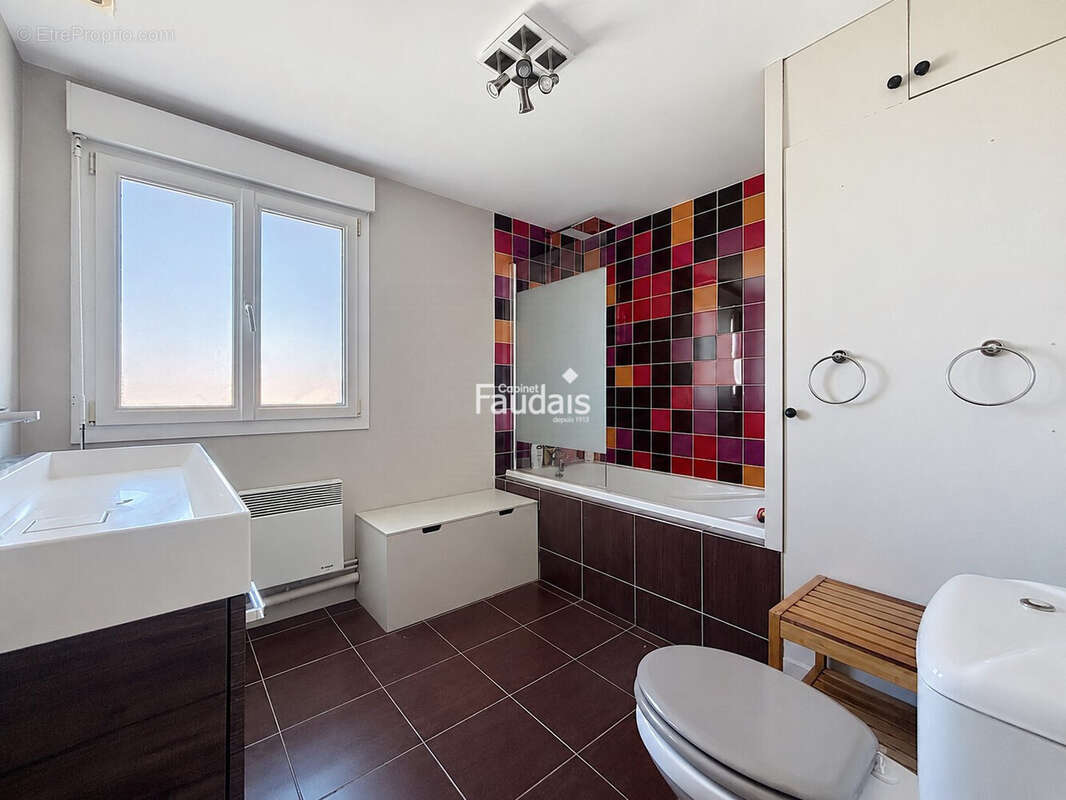 Maison 134 m² à Aunay-Sur-Odon  - photo 9