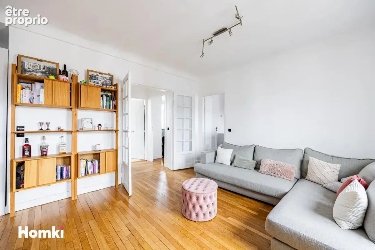 Appartement T3 de 70 m² à Levallois-Perret 92300, Rue Chaptal - photo 4