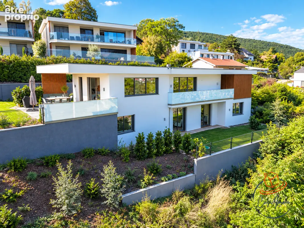 Photo Maison à Grilly au prix de 1 220 000€