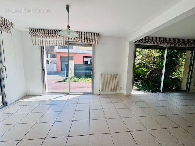 Commerce à TOULOUSE