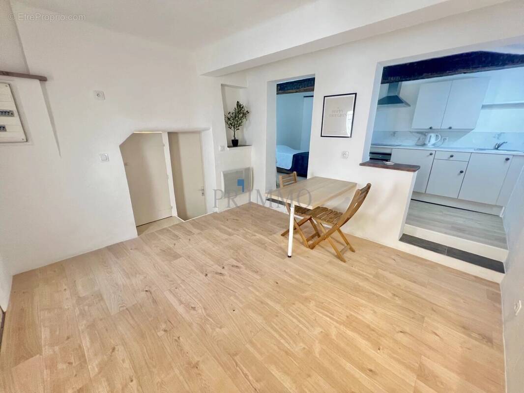 Appartement à FREJUS