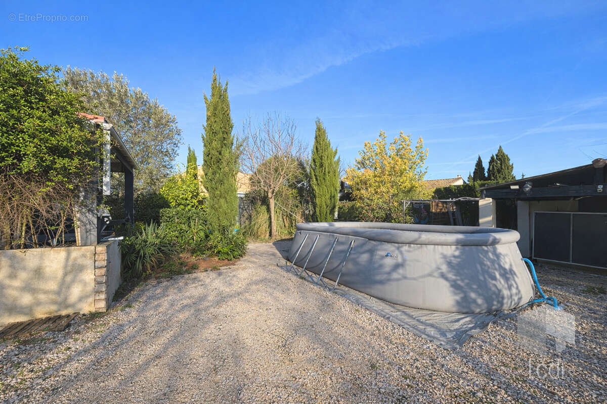 Maison à LAVILLEDIEU