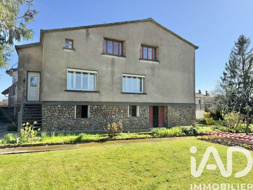 Photo 2 - Maison à LA CHATAIGNERAIE