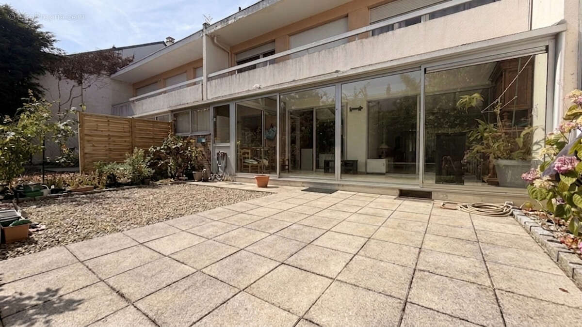 Maison 145m² à évry-courcouronnes - photo 16