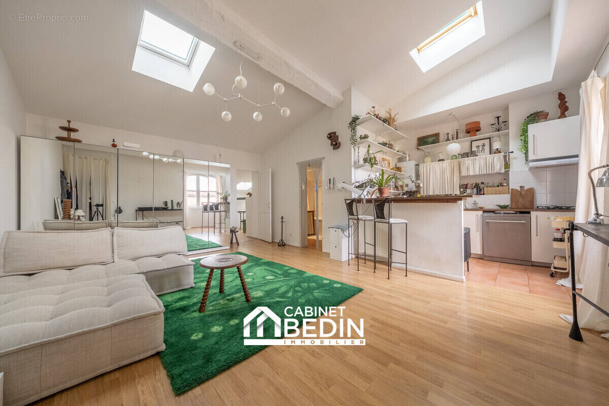 Appartement à BORDEAUX