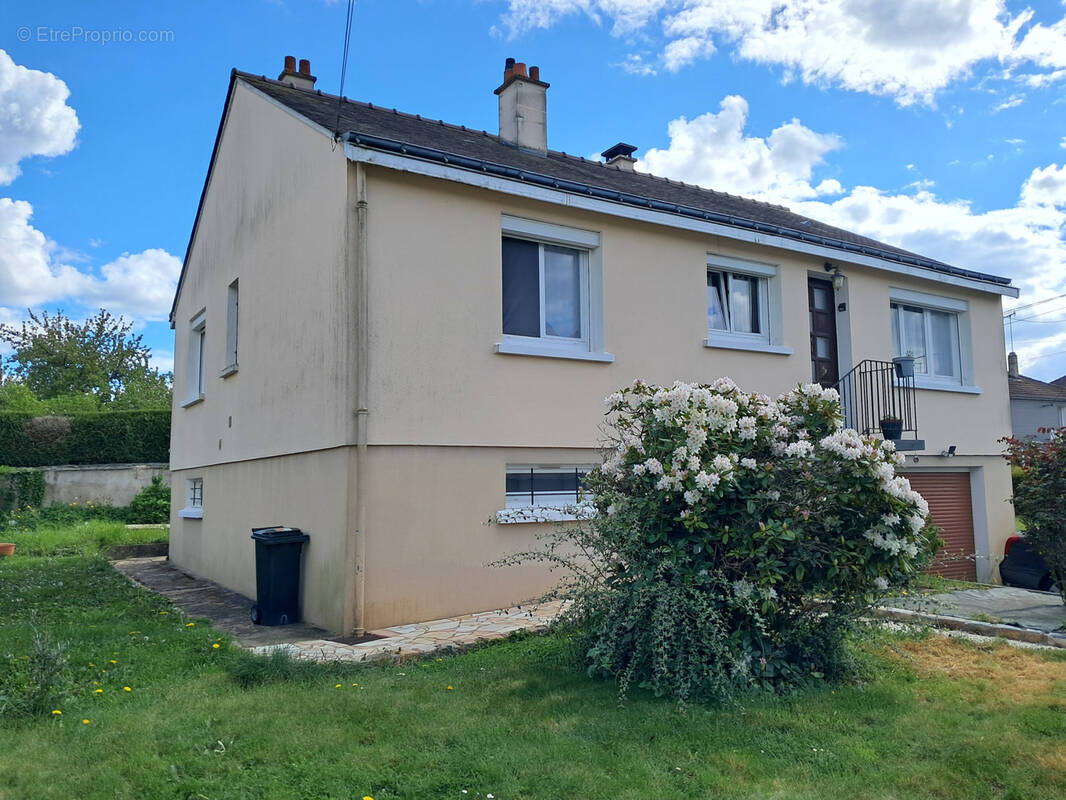 Maison à CHATEAU-GONTIER