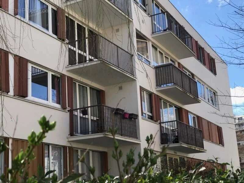 Appartement à LE PERREUX-SUR-MARNE