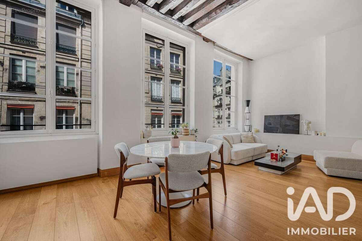 Photo 2 - Appartement à PARIS-1E