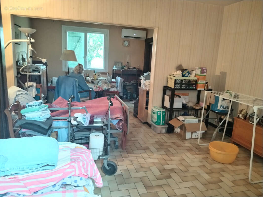 Maison à SAINT-SEURIN-SUR-L&#039;ISLE