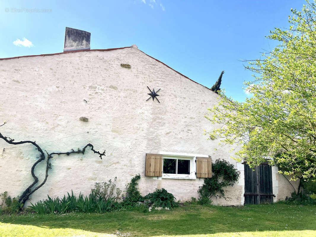 Maison à BENON