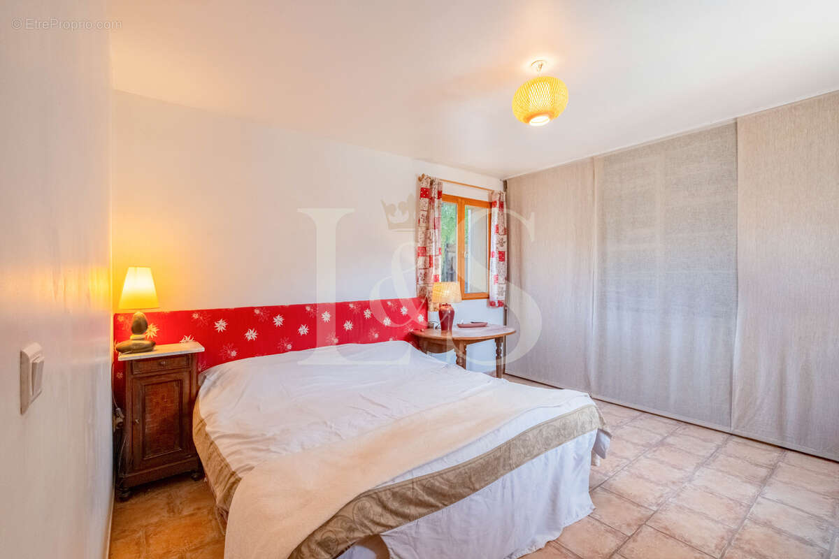 Maison à BUIS-LES-BARONNIES
