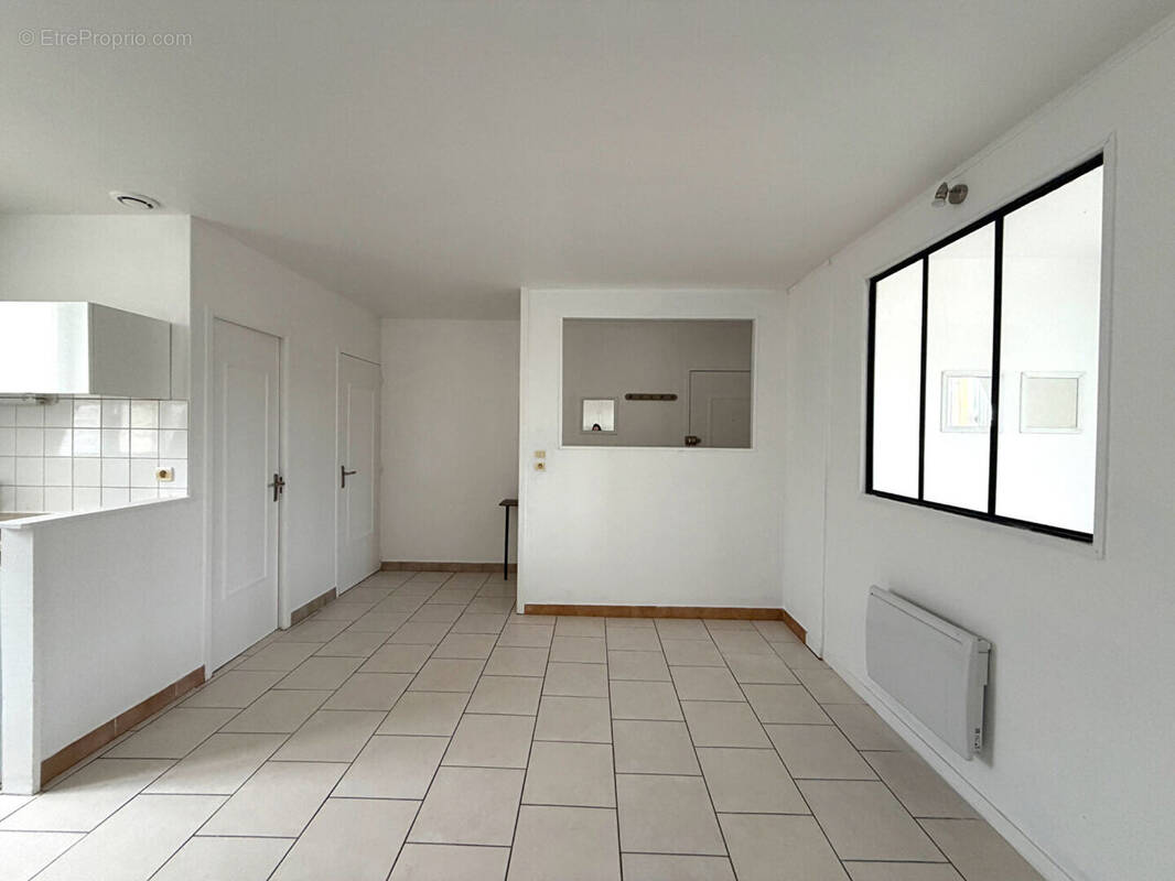 Appartement à SAINTE-SAVINE