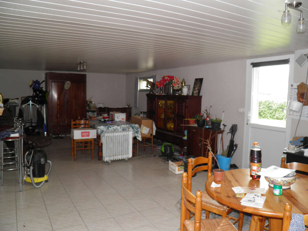 Maison à VIVIERS-LES-MONTAGNES